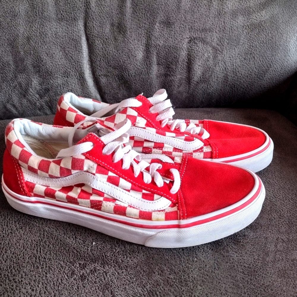 VANS Old Skool Checkered Red/White Men's Sz 8.5  Women's Sz 8.5 Skate Sneakers